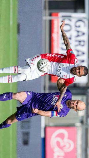 守篮板上常 守篮板上常