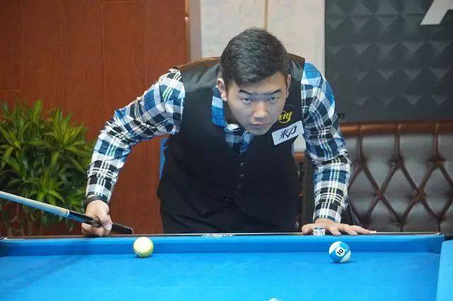 随着大规模 随着大规模